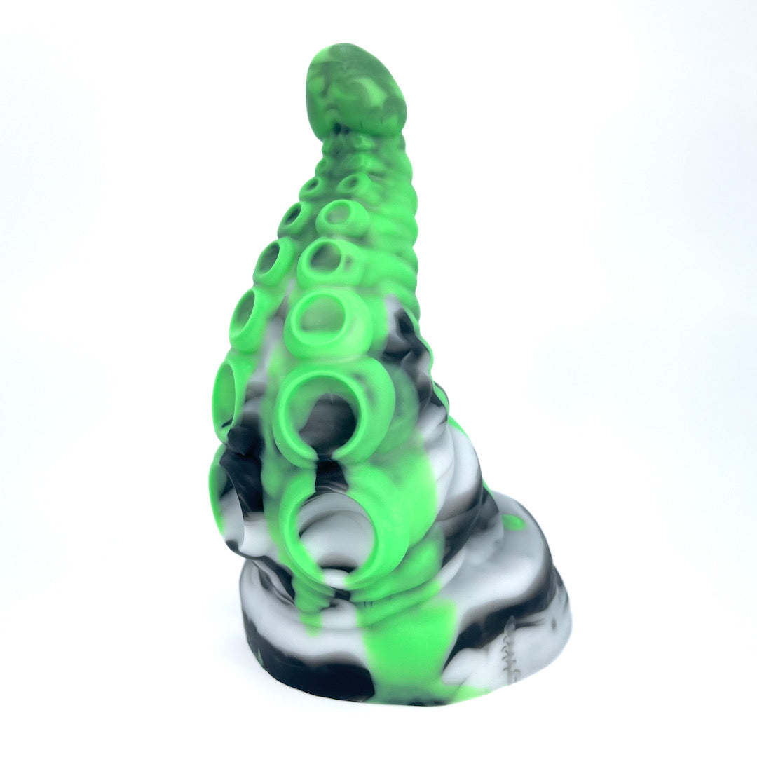 Tenton 'It's Showtime!' medium soft (OO30) GITD