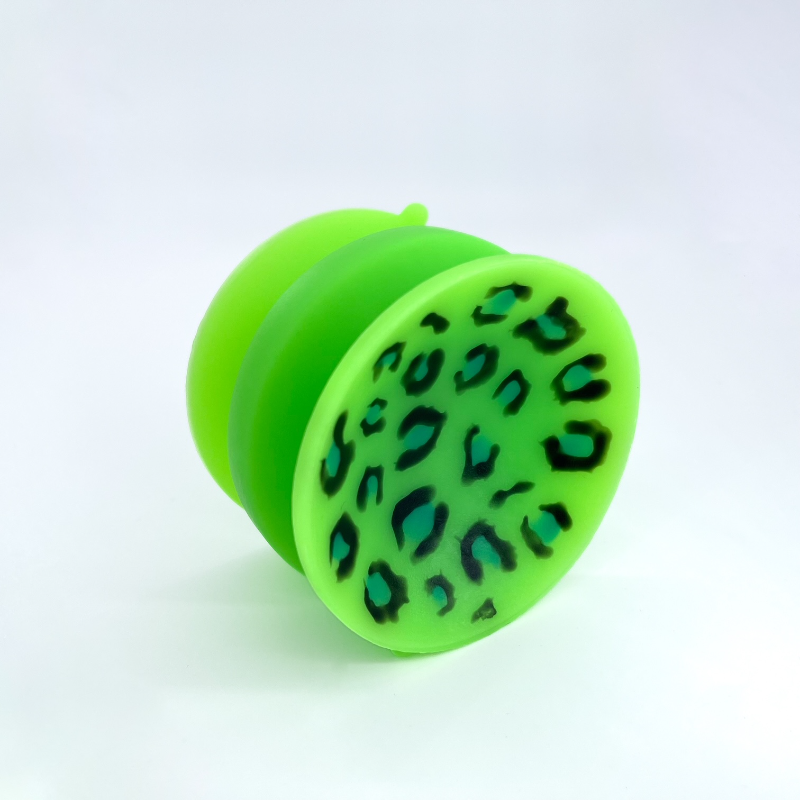 Double-sided suction cup 'Slime Leopard' UV/GITD medium