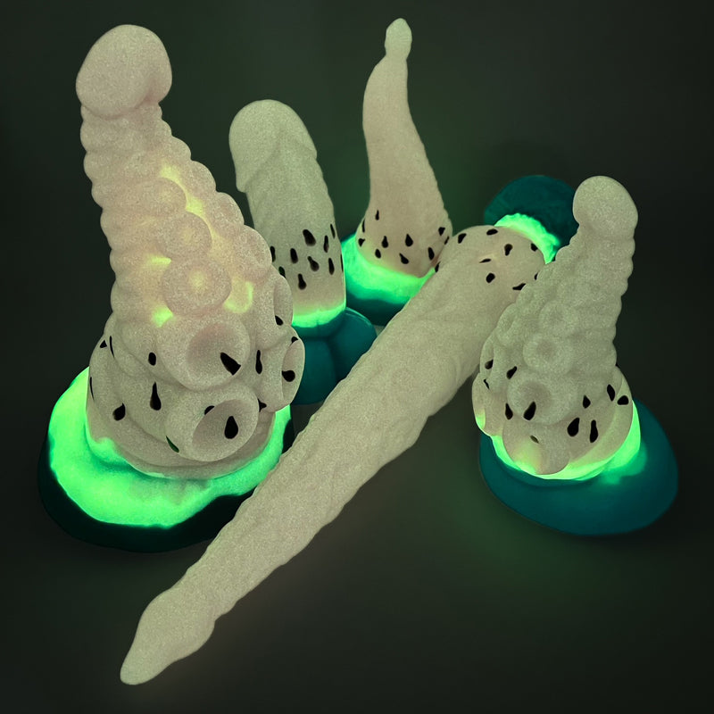 Woodsman 'Spooky Melon' small soft (OO30) GITD Tentickle Woodsman 'Spooky Melon' small soft (OO30) GITD Tentickle